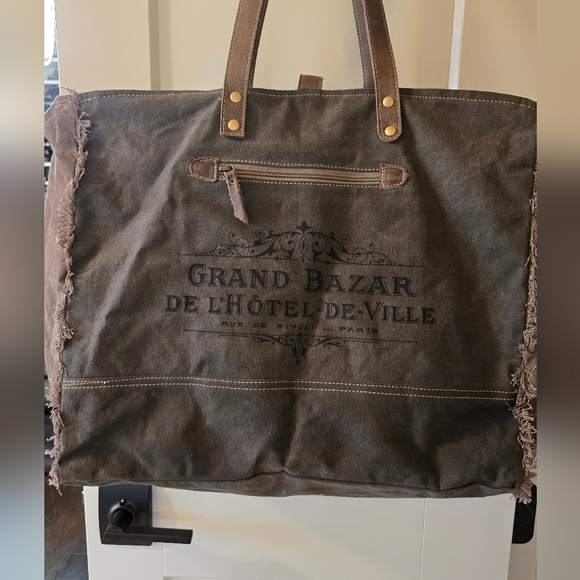 MYRA Extra Large Tote Bag with Brown Accents - Picture 3 of 6